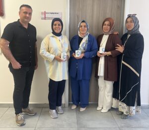 IMG_2982-300x261 Kırıkkale İl Başkanından Genel Başkana ve İl Üyelerimize Kupa Kalemlik Jesti