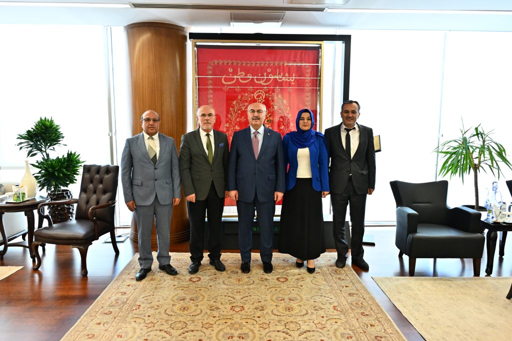 CEVSADERden-Denizli-Valisi-KOSGERe-Ziyaret-Cevre-Sagligi-Personelinin-Talepleri-Iletildi-2-1024x683 ÇEVSADER’den Denizli Valisi KÖŞGER’e Ziyaret: Çevre Sağlığı Personelinin Talepleri İletildi
